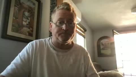 Snapshot of tomascausa chatting on January 2025 06:34:02 PM Hola online show from January 2025 06:34:02 PM