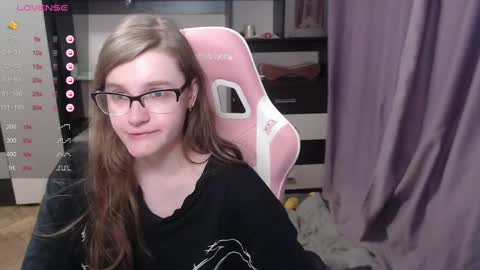 Snapshot of tomato_tease chatting on March 2025 07:05:02 PM tomato_tease online show from March 2025 07:05:02 PM