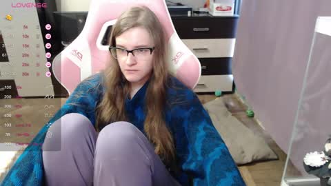 Snapshot of tomato_tease chatting on March 2026 12:10:02 PM tomato_tease online show from March 2026 12:10:02 PM