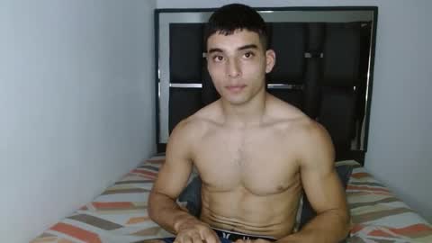 tomaz_18 online show from March 2026 07:06:02 PM