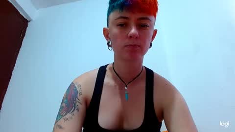 Snapshot of tomboyblue chatting on February 2025 07:00:01 PM Blue online show from February 2025 07:00:01 PM