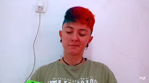 Snapshot of tomboyblue chatting on February 2025 04:57:02 PM Blue online show from February 2025 04:57:02 PM