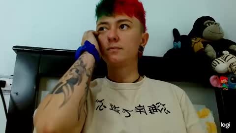 Snapshot of tomboyblue chatting on February 2025 04:48:01 PM Blue online show from February 2025 04:48:01 PM