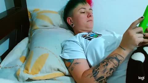 Snapshot of tomboyblue chatting on February 2025 06:15:02 PM Blue online show from February 2025 06:15:02 PM