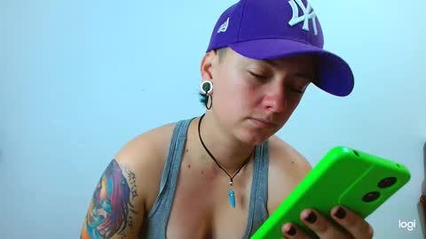 Snapshot of tomboyblue chatting on February 2025 02:02:01 PM Blue online show from February 2025 02:02:01 PM