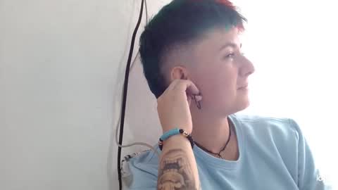 Snapshot of tomboyblue chatting on February 2025 07:17:02 PM Blue online show from February 2025 07:17:02 PM