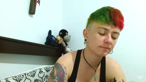 Snapshot of tomboyblue chatting on March 2025 10:28:02 PM Blue online show from March 2025 10:28:02 PM