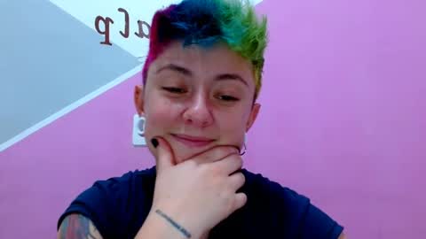 Snapshot of tomboyblue chatting on September 2025 08:52:01 PM Blue online show from September 2025 08:52:01 PM