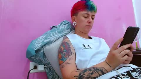 Snapshot of tomboyblue chatting on September 2025 05:25:02 PM Blue online show from September 2025 05:25:02 PM