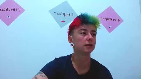 Snapshot of tomboyblue chatting on September 2025 02:48:01 AM Blue online show from September 2025 02:48:01 AM