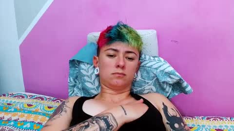 Snapshot of tomboyblue chatting on September 2025 05:05:02 PM Blue online show from September 2025 05:05:02 PM