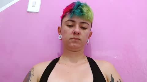 Snapshot of tomboyblue chatting on September 2025 01:37:01 PM Blue online show from September 2025 01:37:01 PM