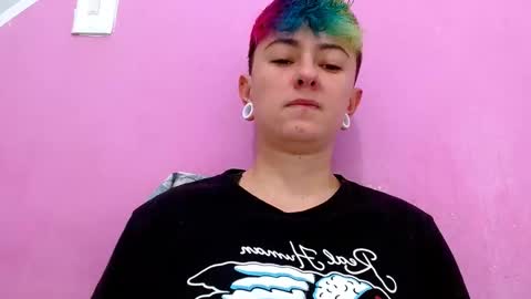 Snapshot of tomboyblue chatting on October 2025 07:15:01 PM Blue online show from October 2025 07:15:01 PM