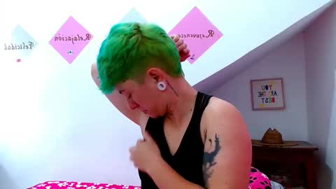 Snapshot of tomboyblue chatting on October 2025 01:13:01 PM Blue online show from October 2025 01:13:01 PM