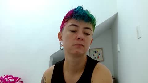 Snapshot of tomboyblue chatting on November 2025 03:01:02 PM Blue online show from November 2025 03:01:02 PM