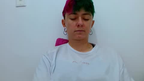 Snapshot of tomboyblue chatting on November 2025 07:06:01 PM Blue online show from November 2025 07:06:01 PM