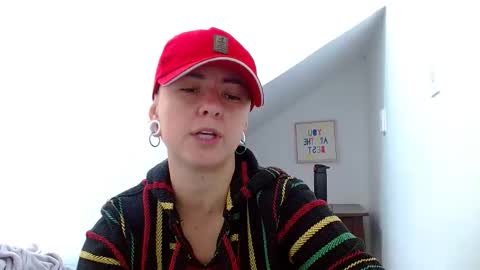 Snapshot of tomboyblue chatting on December 2025 03:06:01 PM Blue online show from December 2025 03:06:01 PM