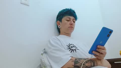 Snapshot of tomboyblue chatting on February 2026 09:04:01 PM Blue online show from February 2026 09:04:01 PM