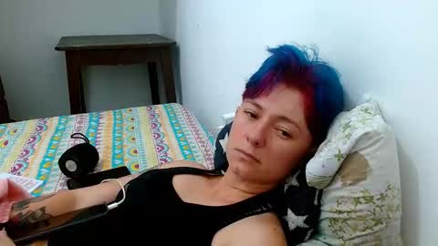 Snapshot of tomboyblue chatting on March 2026 06:35:02 PM Blue online show from March 2026 06:35:02 PM