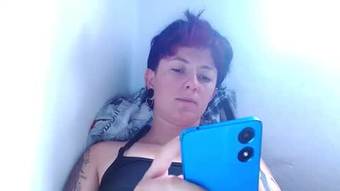 Snapshot of tomboyblue chatting on April 2026 07:22:02 PM Blue online show from April 2026 07:22:02 PM