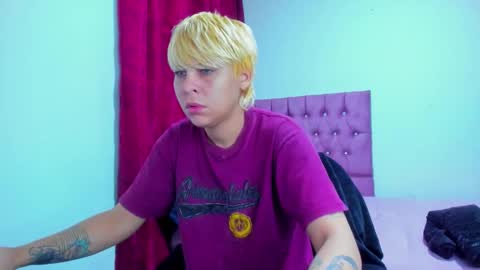 tomboygirl69 online show from October 2025 09:15:01 PM