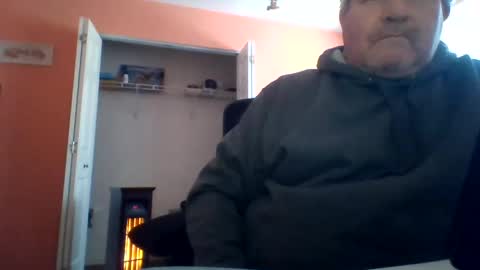 Snapshot of tomcat4848 chatting on February 2025 06:52:01 PM tomcat4848 online show from February 2025 06:52:01 PM