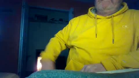 Snapshot of tomcat4848 chatting on March 2025 03:11:01 AM tomcat4848 online show from March 2025 03:11:01 AM