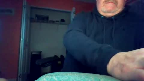 Snapshot of tomcat4848 chatting on September 2025 12:44:02 AM tomcat4848 online show from September 2025 12:44:02 AM