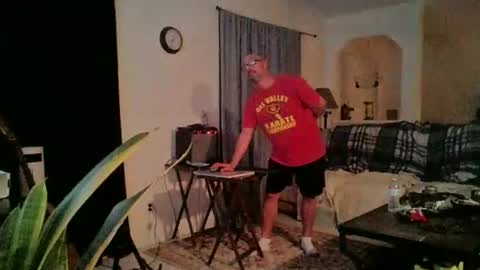 Snapshot of tomcatsawyer chatting on November 2025 12:30:01 AM sirmuggsalot online show from November 2025 12:30:01 AM