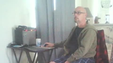 Snapshot of tomcatsawyer chatting on November 2025 03:16:02 PM sirmuggsalot online show from November 2025 03:16:02 PM