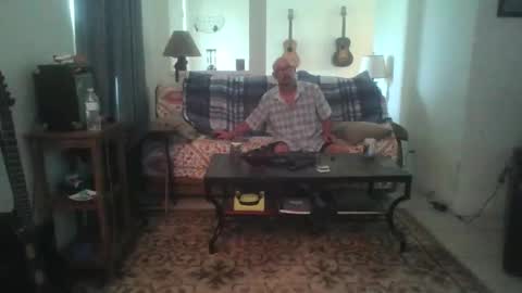 Snapshot of tomcatsawyer chatting on November 2025 07:04:02 PM sirmuggsalot online show from November 2025 07:04:02 PM