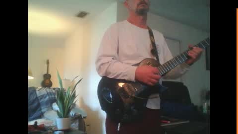 Snapshot of tomcatsawyer chatting on November 2025 09:29:02 PM sirmuggsalot online show from November 2025 09:29:02 PM