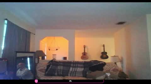 Snapshot of tomcatsawyer chatting on December 2025 01:17:01 PM sirmuggsalot online show from December 2025 01:17:01 PM