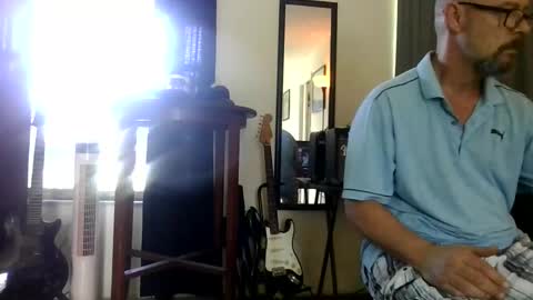 Snapshot of tomcatsawyer chatting on May 2026 09:42:01 PM sirmuggsalot online show from May 2026 09:42:01 PM
