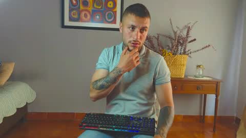 tomDavisXl online show from March 2026 08:54:01 PM