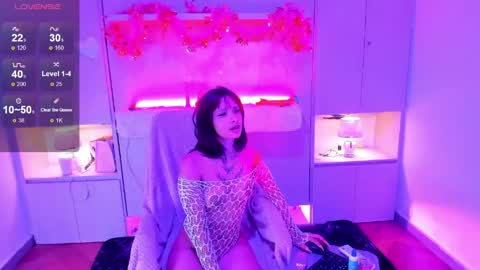 KAELANI online show from May 2026 04:40:01 AM