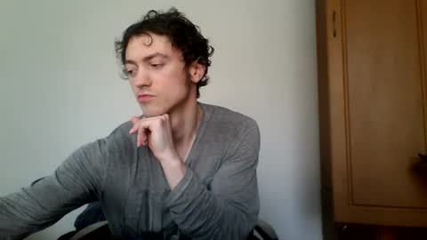 Snapshot of tomigraham chatting on June 2026 01:19:02 PM tomigraham online show from June 2026 01:19:02 PM