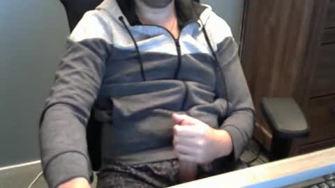 Snapshot of tomin3m chatting on September 2025 06:44:02 PM tomin3m online show from September 2025 06:44:02 PM