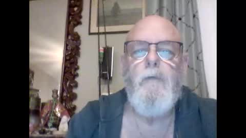 Tommie online show from December 2025 11:49:02 AM