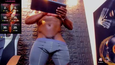 Snapshot of tommike388 chatting on February 2026 12:39:02 AM Tom Mike online show from February 2026 12:39:02 AM