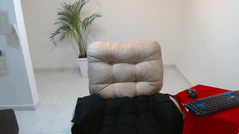 Snapshot of tommy160920 chatting on December 2025 01:53:01 PM tommy160920 online show from December 2025 01:53:01 PM