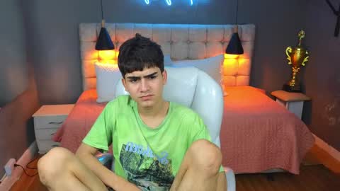 Tommy  online show from March 2025 09:40:02 AM