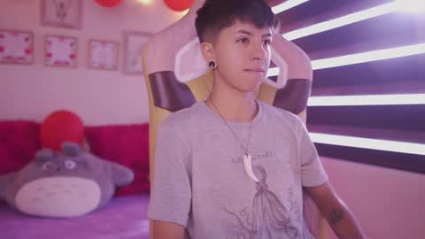 Blue  online show from February 2025 12:28:01 PM