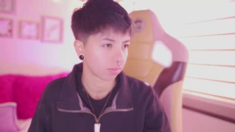 Snapshot of tommy_blue1 chatting on February 2026 12:26:01 PM Blue online show from February 2026 12:26:01 PM