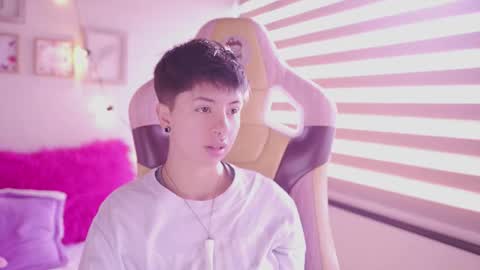 Snapshot of tommy_blue1 chatting on March 2026 12:45:02 PM Blue online show from March 2026 12:45:02 PM