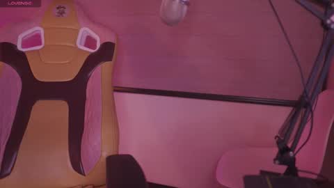 Snapshot of tommy_blue1 chatting on March 2026 01:46:02 AM Blue online show from March 2026 01:46:02 AM