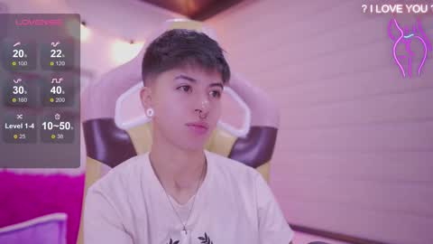 Snapshot of tommy_blue1 chatting on March 2026 02:06:02 AM Blue online show from March 2026 02:06:02 AM