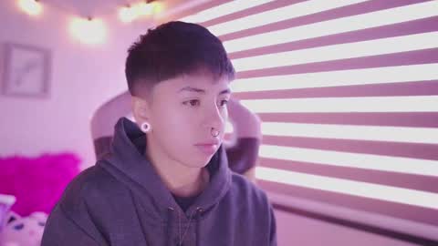 Snapshot of tommy_blue1 chatting on March 2026 12:53:02 PM Blue online show from March 2026 12:53:02 PM