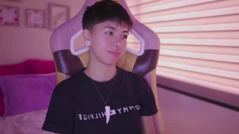 Snapshot of tommy_blue1 chatting on March 2026 02:00:02 PM Blue online show from March 2026 02:00:02 PM