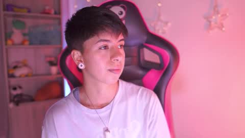 Snapshot of tommy_blue1 chatting on March 2026 10:59:01 PM Blue online show from March 2026 10:59:01 PM